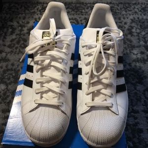 Adidas Superstar
